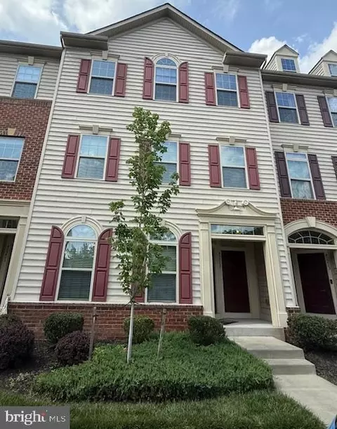 42217 Piebald Sq, Aldie, VA 20105