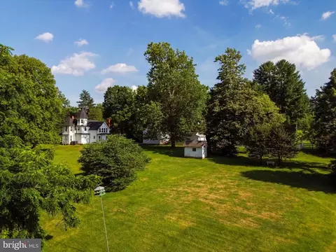 17115 Simpson Cir, Paeonian Springs, VA 20129
