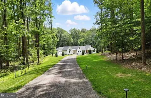 41737 Daleview Ln, Leesburg, VA 20176