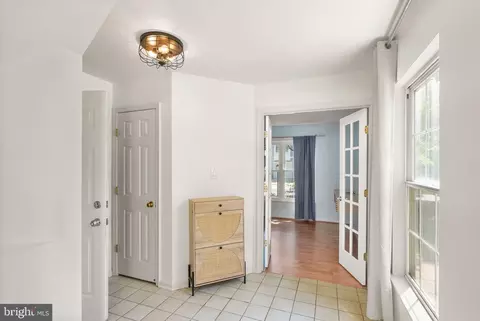 Entry Way - 21659 Frame Sq, Broadlands, VA 20148 photo 2 of 15