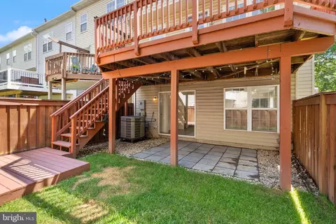 Exterior - 21659 Frame Sq, Broadlands, VA 20148 photo 11 of 17