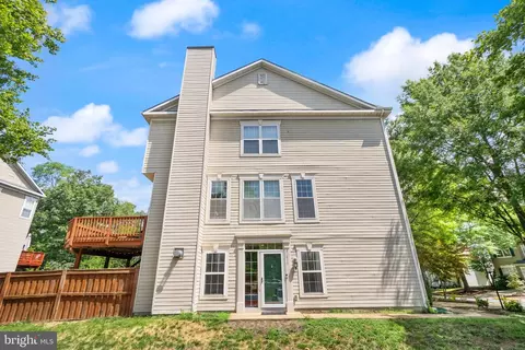 Exterior - 21659 Frame Sq, Broadlands, VA 20148 photo 5 of 17