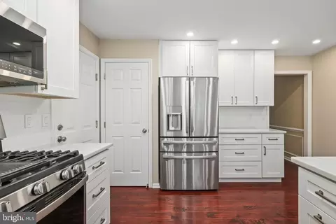 20751 Steamside Pl, Ashburn, VA 20147 photo 14