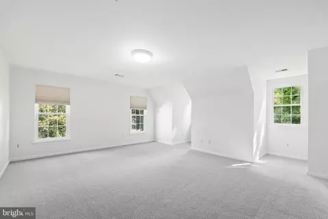20751 Steamside Pl, Ashburn, VA 20147 photo 28