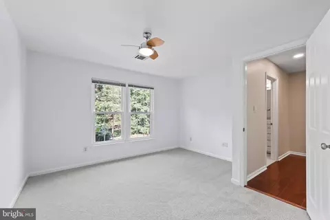 20751 Steamside Pl, Ashburn, VA 20147 photo 21