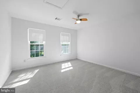 20751 Steamside Pl, Ashburn, VA 20147 photo 19