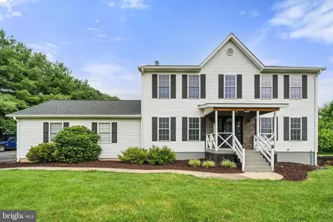 34444 Leesburg Pike, Round Hill, VA 20141