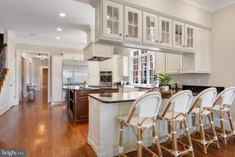 Kitchen - 15999 Hampton Rd, Hamilton, VA 20158 photo 8 of 8