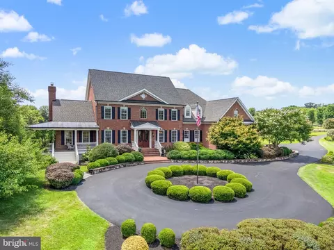 Exterior - 15999 Hampton Rd, Hamilton, VA 20158 photo 14 of 31