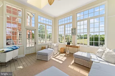Exterior - 15999 Hampton Rd, Hamilton, VA 20158 photo 20 of 31