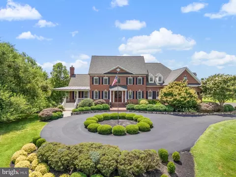 Exterior - 15999 Hampton Rd, Hamilton, VA 20158 photo 13 of 31