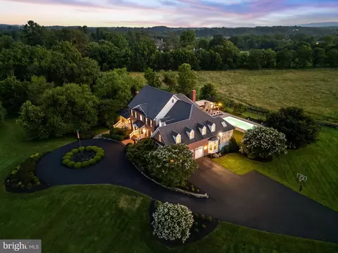 View/Area - 15999 Hampton Rd, Hamilton, VA 20158 photo 1 of 7