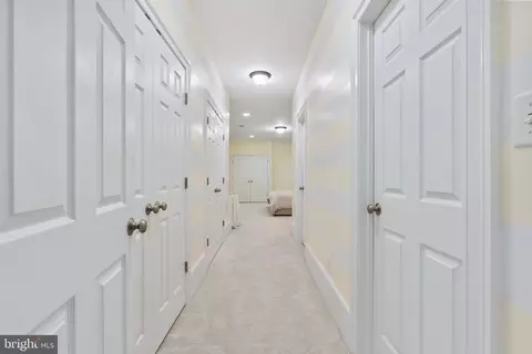 Entry Way - 15999 Hampton Rd, Hamilton, VA 20158 photo 13 of 14