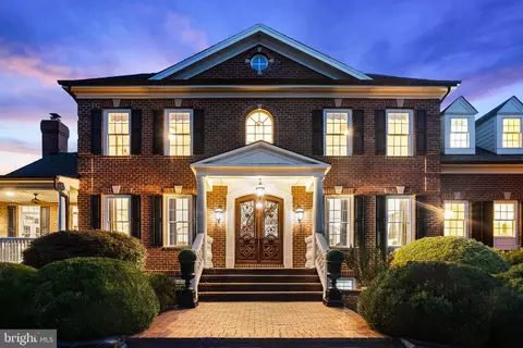 Exterior - 15999 Hampton Rd, Hamilton, VA 20158 photo 3 of 31