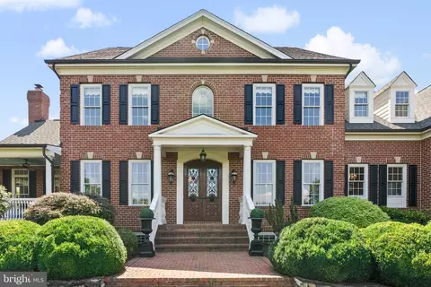 Exterior - 15999 Hampton Rd, Hamilton, VA 20158 photo 16 of 31