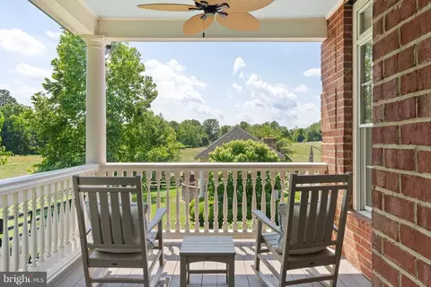 Exterior - 15999 Hampton Rd, Hamilton, VA 20158 photo 23 of 31