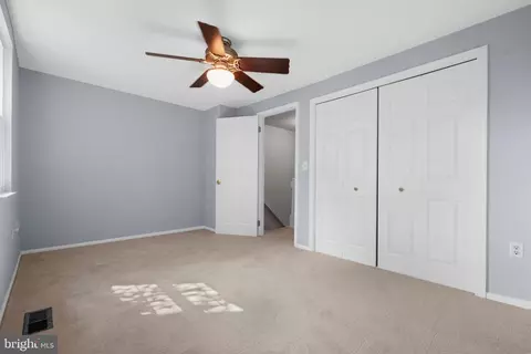 19 Dulany Ct, Sterling, VA 20165 photo 23