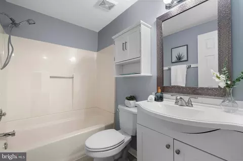 19 Dulany Ct, Sterling, VA 20165 photo 20