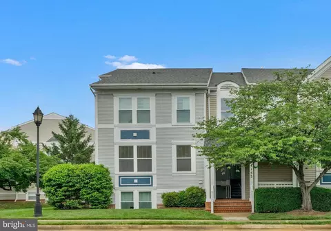 44152 Natalie Ter #201, Ashburn, VA 20147