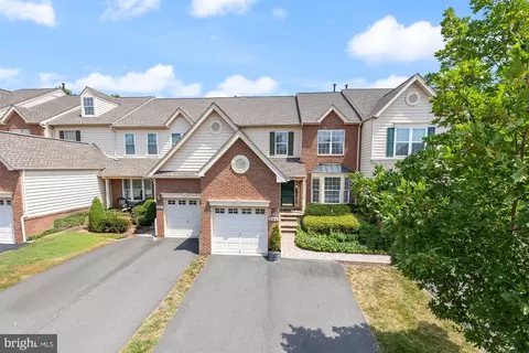 43598 Dunhill Cup Sq, Ashburn, VA 20147