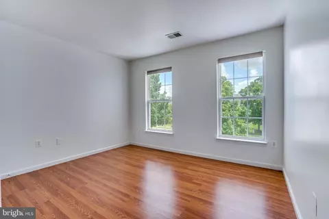 Other - 25869 Spring Farm Cir, Chantilly, VA 20152 photo 20 of 29