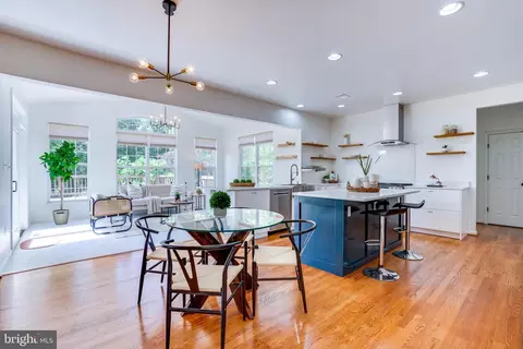 Other - 25869 Spring Farm Cir, Chantilly, VA 20152 photo 3 of 29