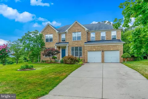 Exterior - 25869 Spring Farm Cir, Chantilly, VA 20152 photo 14 of 15