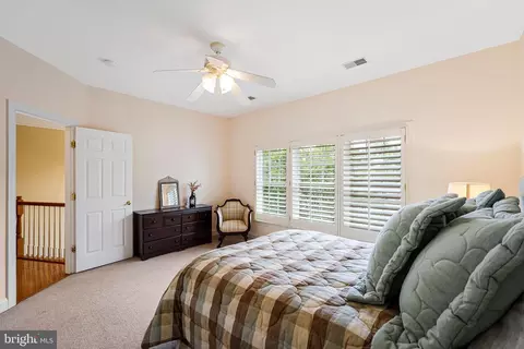 Bedroom - 18752 Upper Meadow Dr, Leesburg, VA 20176 photo 11 of 12