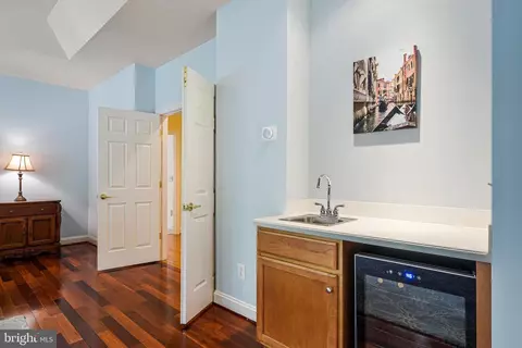 Bedroom - 18752 Upper Meadow Dr, Leesburg, VA 20176 photo 5 of 12
