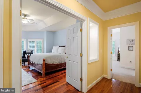 Entry Way - 18752 Upper Meadow Dr, Leesburg, VA 20176 photo 6 of 7