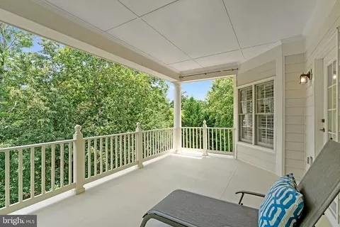 Exterior - 18752 Upper Meadow Dr, Leesburg, VA 20176 photo 2 of 21