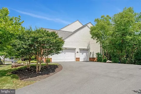 Other - 18752 Upper Meadow Dr, Leesburg, VA 20176 photo 25 of 27