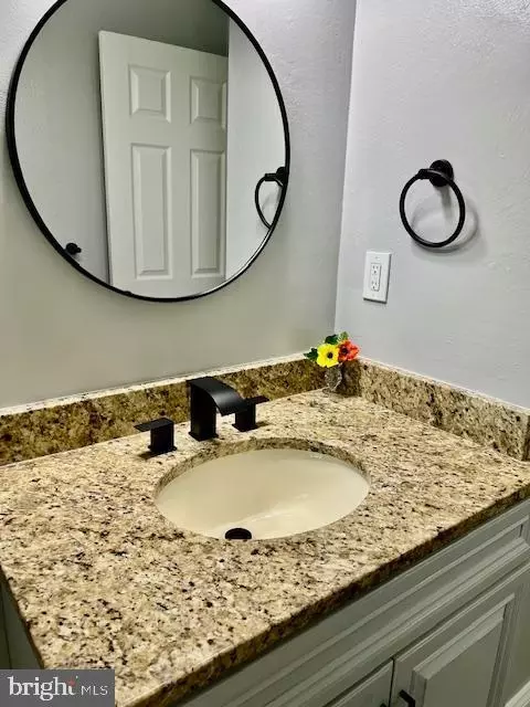 Bath - 406 W Maple Ave, Sterling, VA 20164 photo 6 of 16