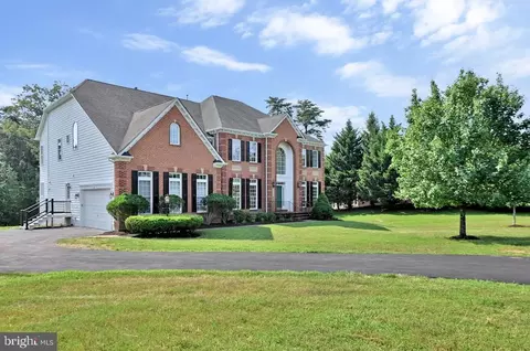27486 Paddock Trail Pl, Chantilly, VA 20152