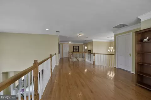 Entry Way - 25944 Donovan Dr, Chantilly, VA 20152 photo 3 of 3