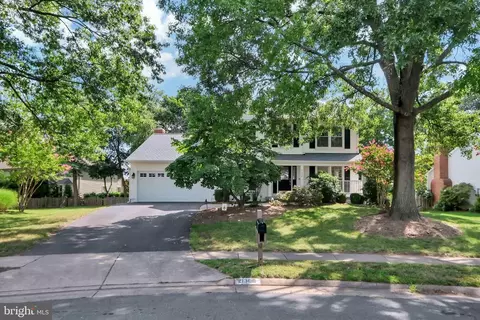 21308 Arrowhead Ct, Ashburn, VA 20147