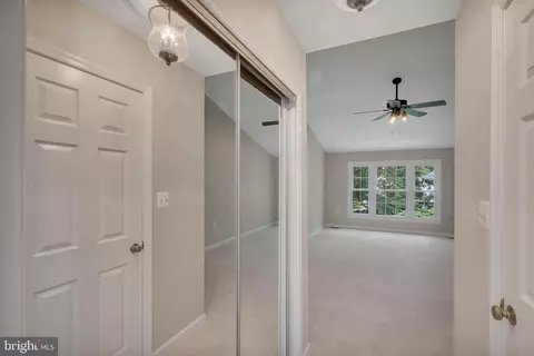 21308 Arrowhead Ct, Ashburn, VA 20147 photo 41