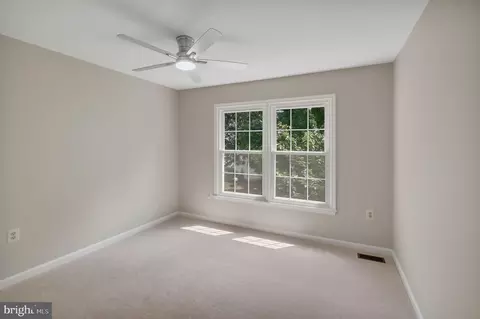 21308 Arrowhead Ct, Ashburn, VA 20147 photo 34