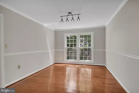 21308 Arrowhead Ct, Ashburn, VA 20147 photo 18