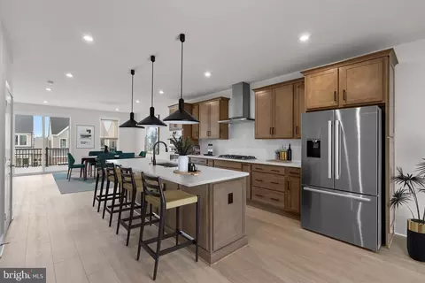 44486 Lowestoft Sq, Ashburn, VA 20147