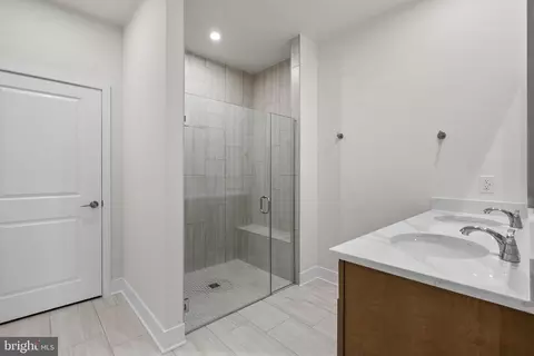 44486 Lowestoft Sq, Ashburn, VA 20147 photo 20