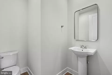 44486 Lowestoft Sq, Ashburn, VA 20147 photo 17