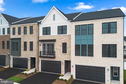 44486 Lowestoft Sq, Ashburn, VA 20147 photo 27