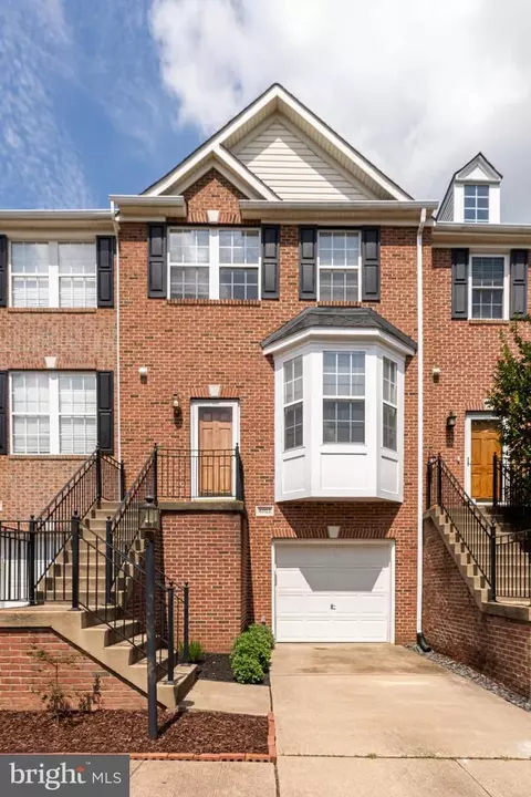 43122 Forest Edge Sq, Ashburn, VA 20148
