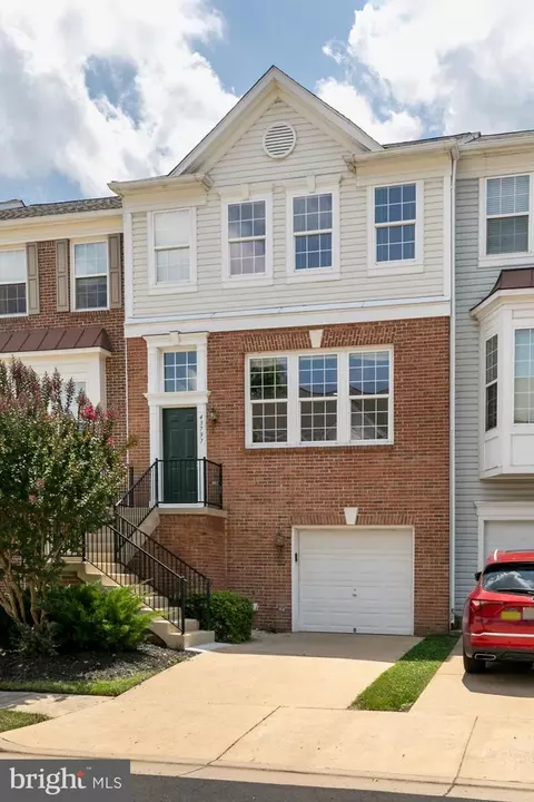 43797 Virginia Manor Ter, Ashburn, VA 20148