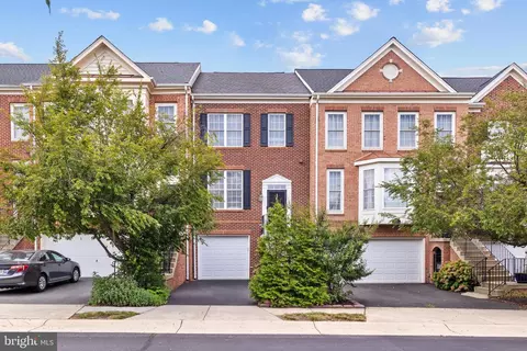 24673 Kings Canyon Sq, Aldie, VA 20105