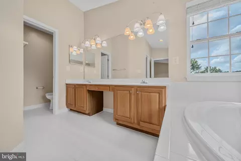 Entry Way - 43444 Quentin St, Chantilly, VA 20152 photo 2 of 2