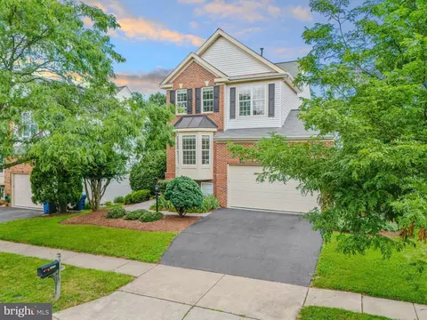 Exterior - 43444 Quentin St, Chantilly, VA 20152 photo 16 of 16