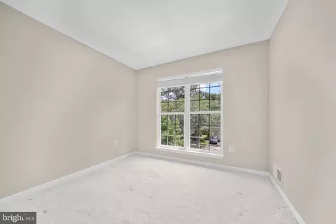 Bedroom - 43444 Quentin St, Chantilly, VA 20152 photo 3 of 4