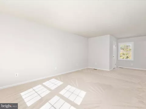 1904 E Beech Rd, Sterling, VA 20164 photo 22
